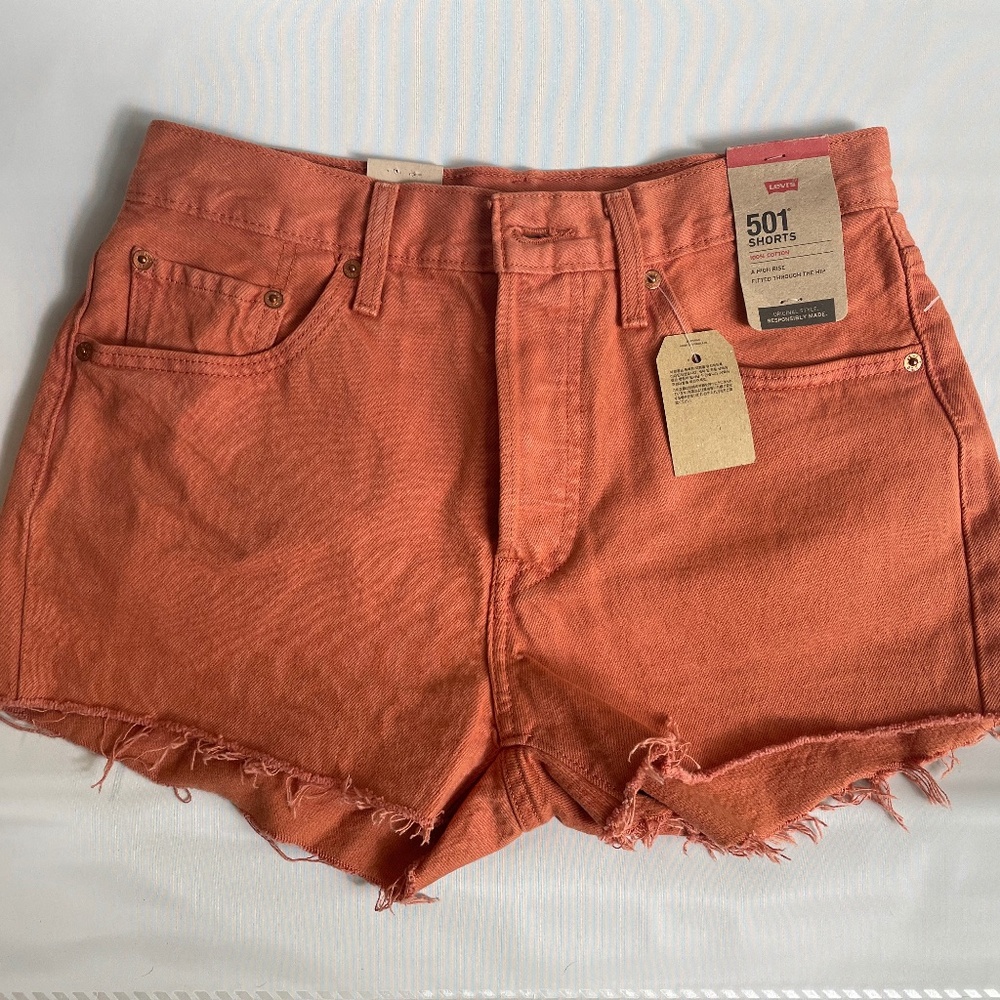 Levi's Women's 501 Original High-Rise Jean Shorts Size 28